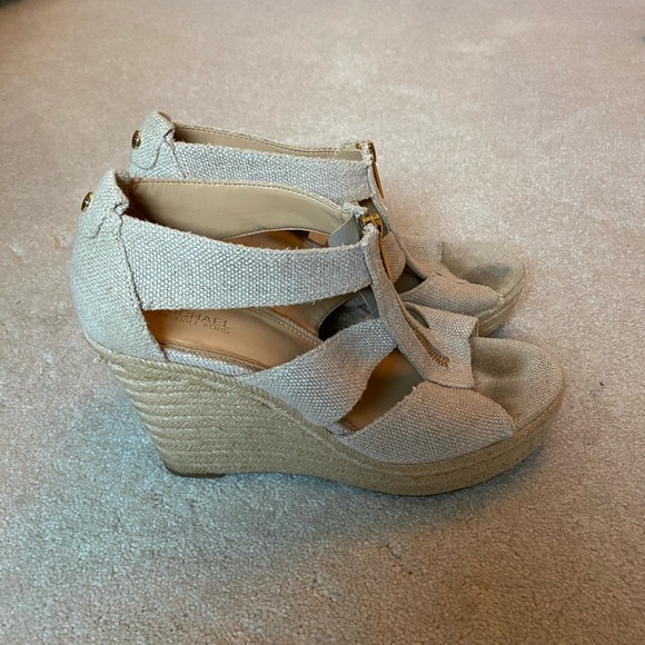 Micheal Kors Damita Platform Wedge Sandals - Picture 3 of 4